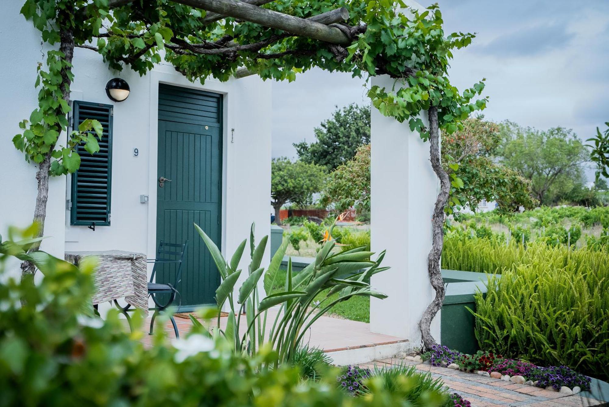 Eikendal Lodge Stellenbosch Exterior foto