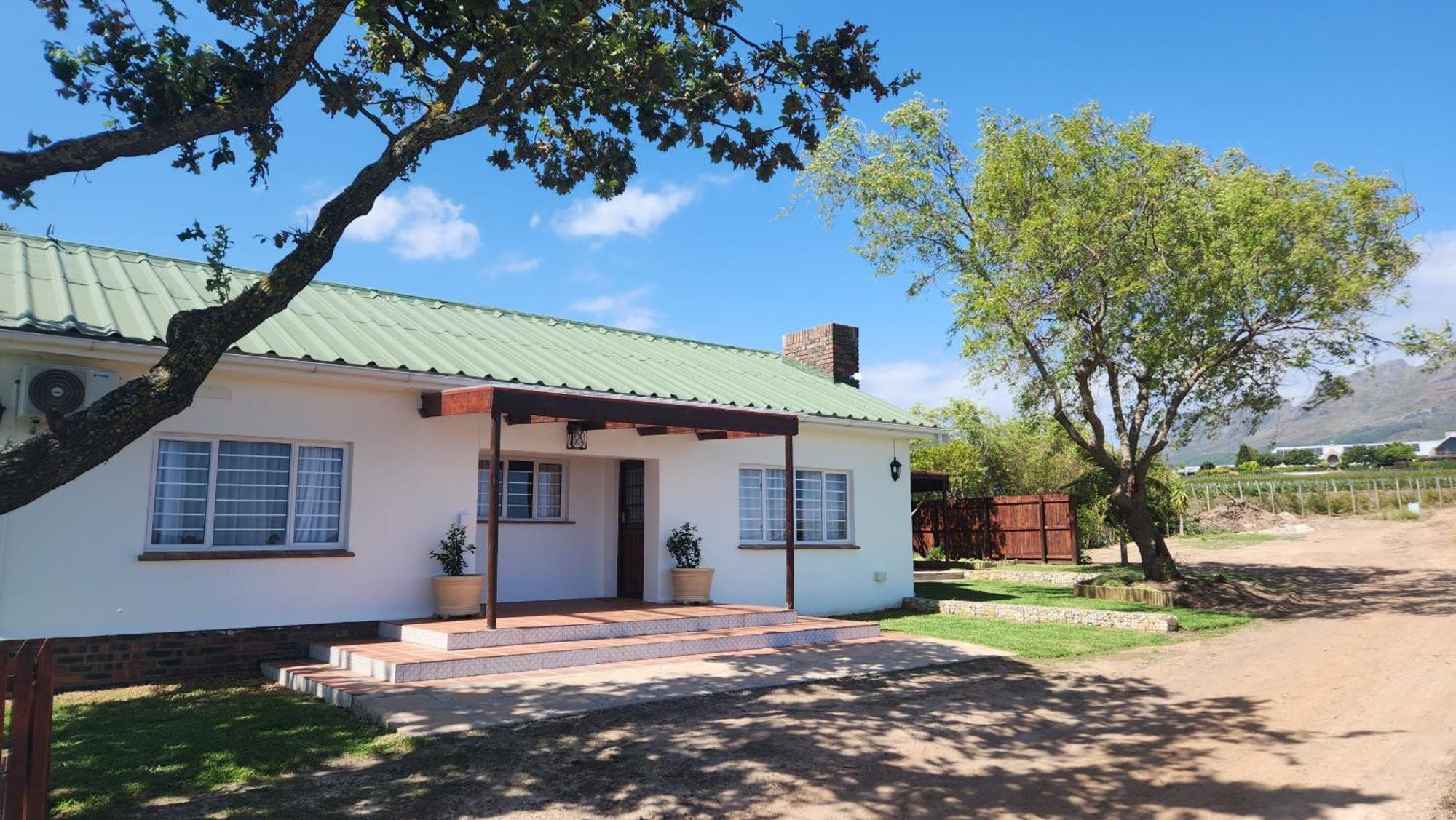 Eikendal Lodge Stellenbosch Exterior foto