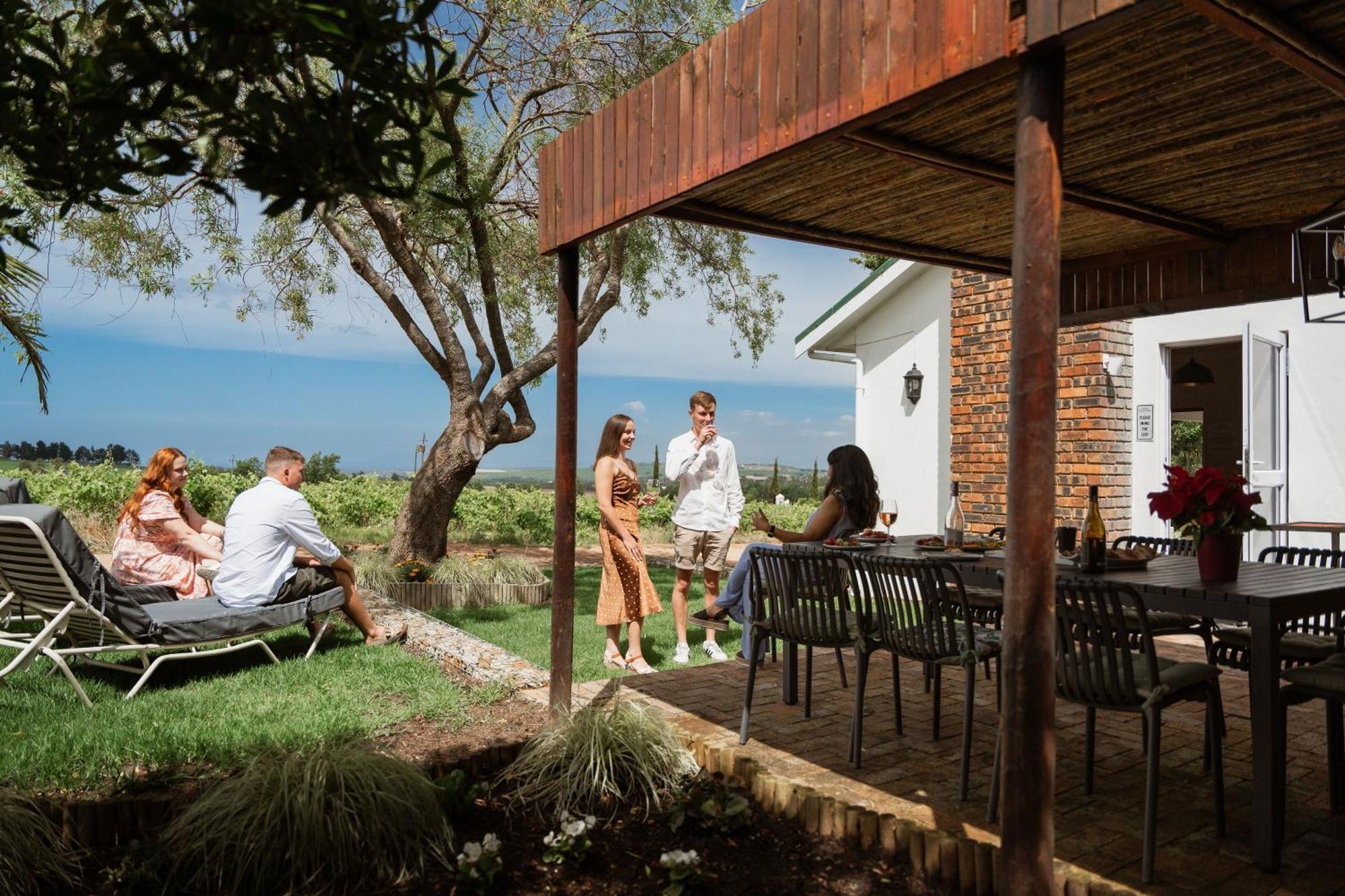 Eikendal Lodge Stellenbosch Exterior foto